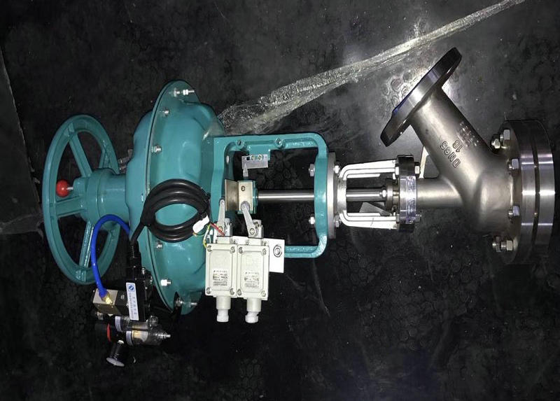 氣動(dòng)上展式放料閥實(shí)物圖片 氣動(dòng)上展式放料閥實(shí)物圖片