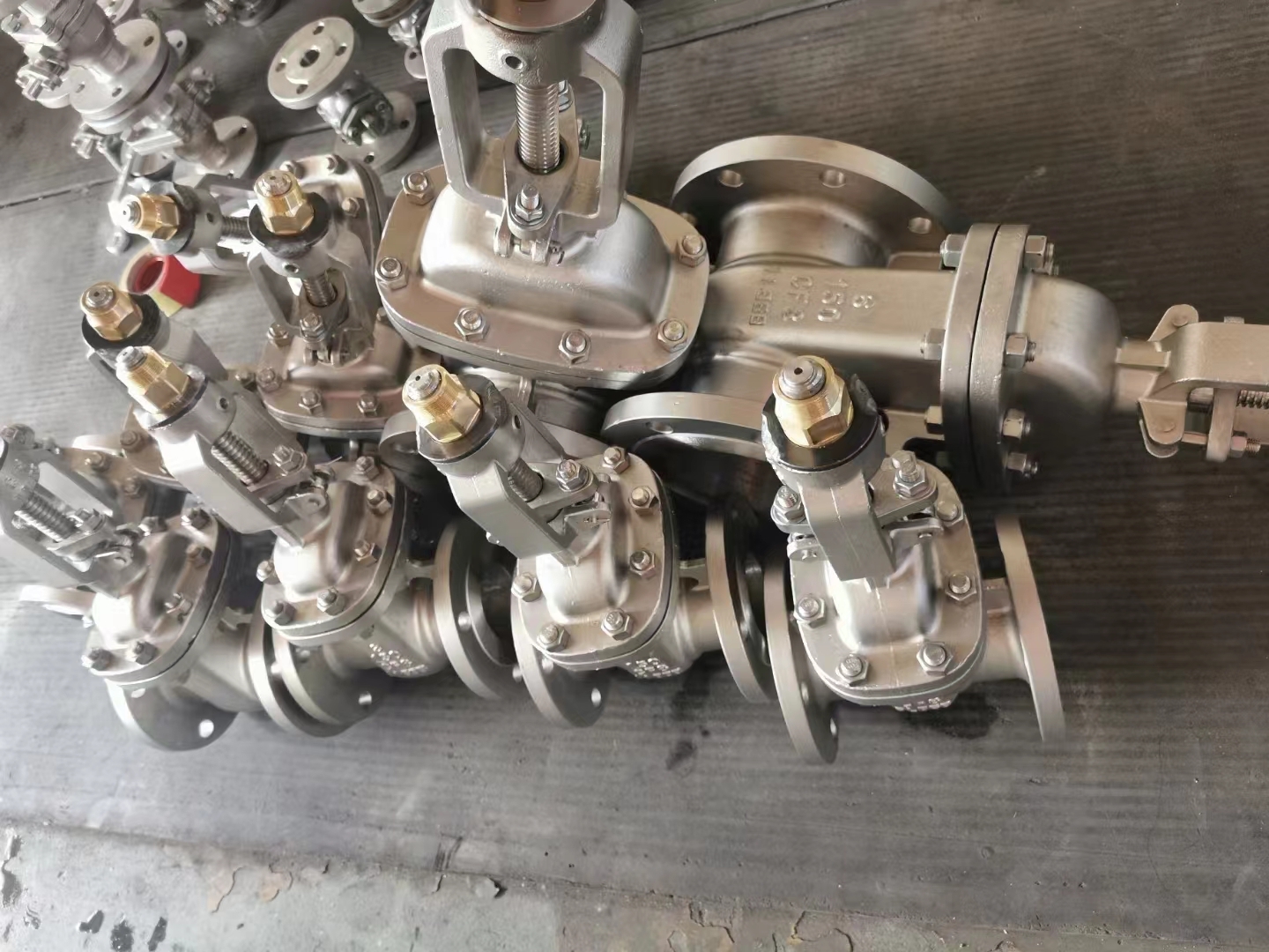 不銹鋼美標(biāo)閘閥圖片.jpg 不銹鋼美標(biāo)閘閥圖片.jpg