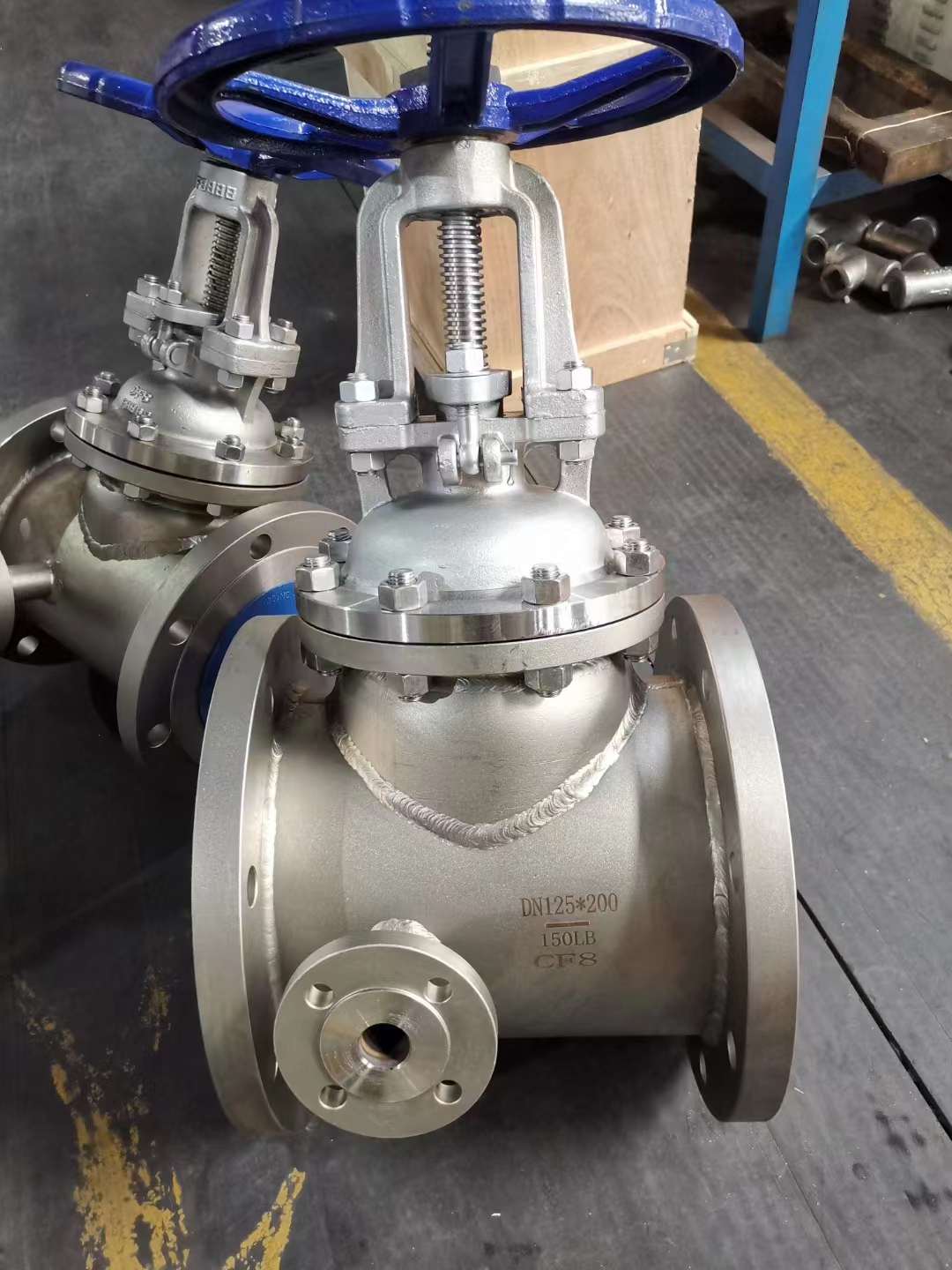 保溫閘閥,保溫夾套閘閥實物圖 保溫閘閥,保溫夾套閘閥實物圖